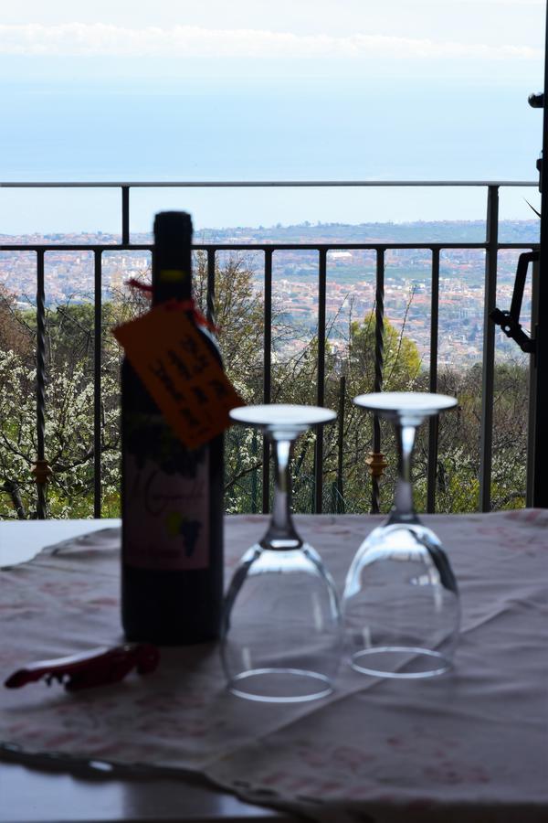 Dimora Dell'etna Bed & Breakfast