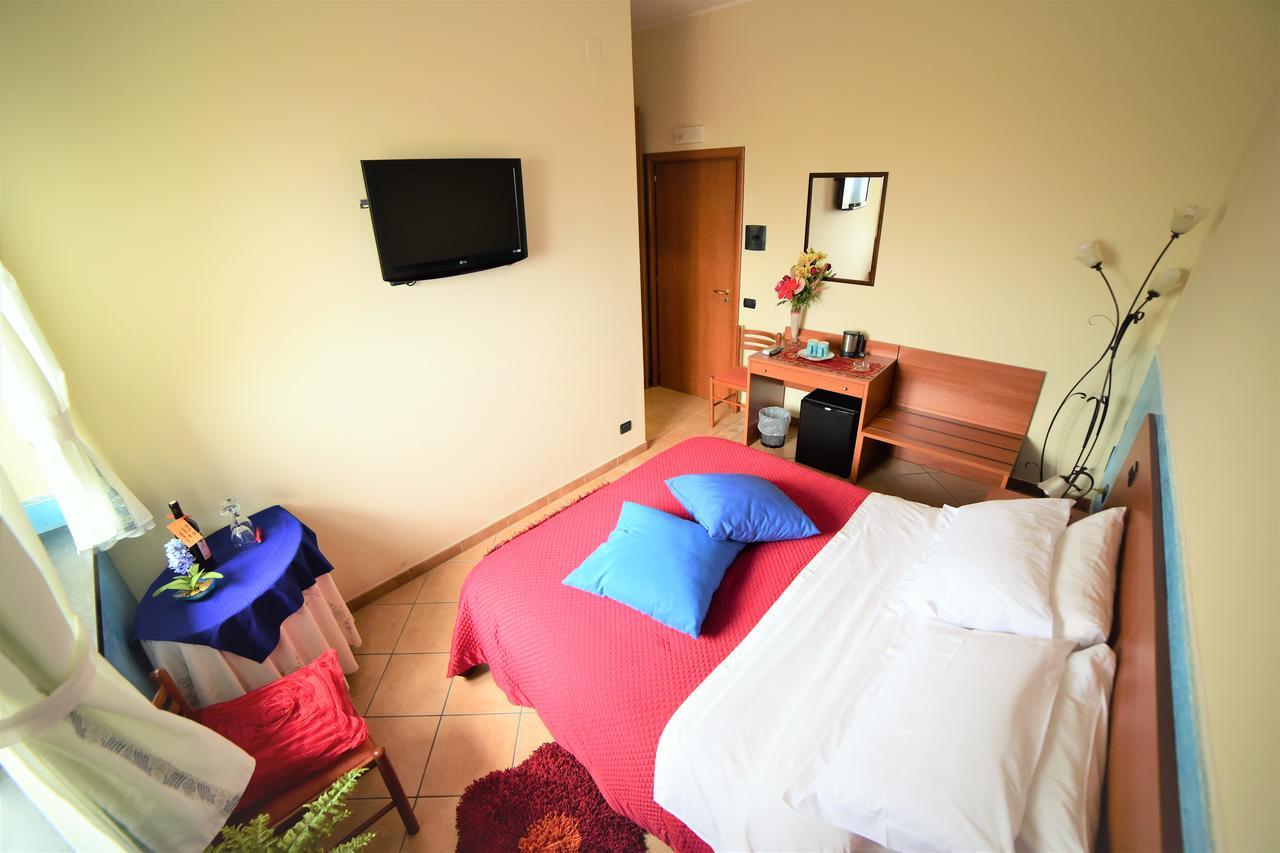 Dimora Dell'etna Bed & Breakfast 3*
