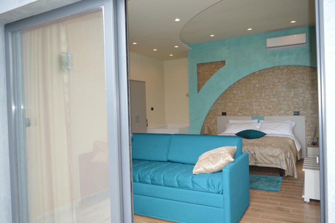Dimora Dell'etna Bed & Breakfast 3*
